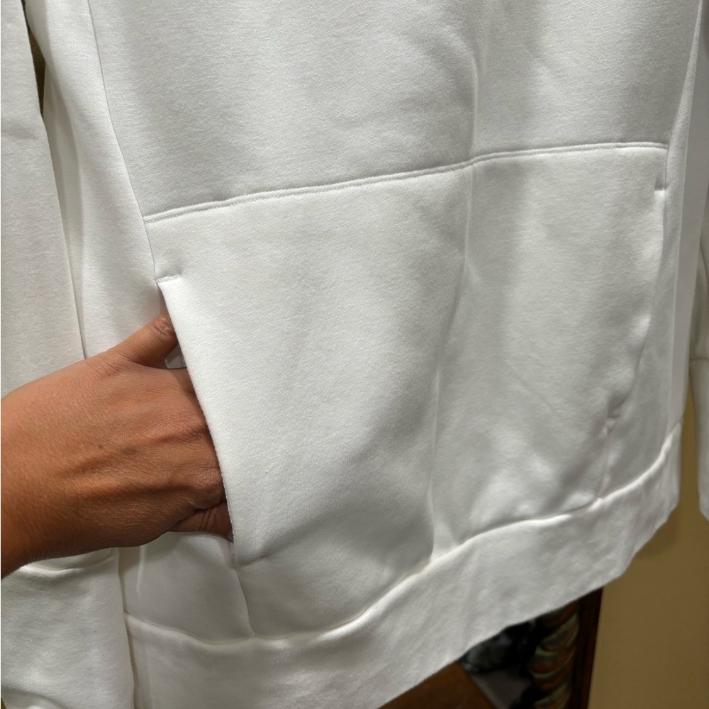 Fabletics Pullover Sweatshirt - image 5